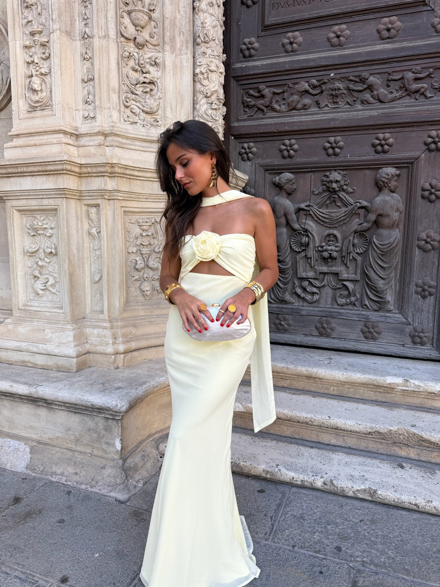 Robe Jaune Pastel à Fleurs