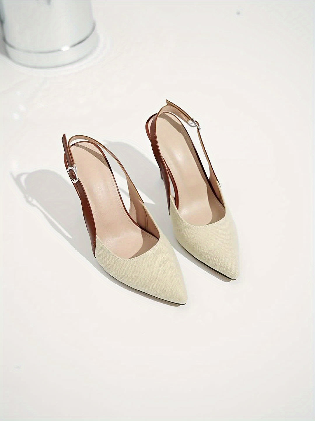 Amaya | Escarpins à Talons Ouverts Avec Détails Contrastés