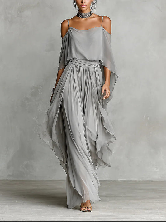 Ensemble en Mousseline Grise Épaules Dénudées : Camisole Fluide et Pantalon