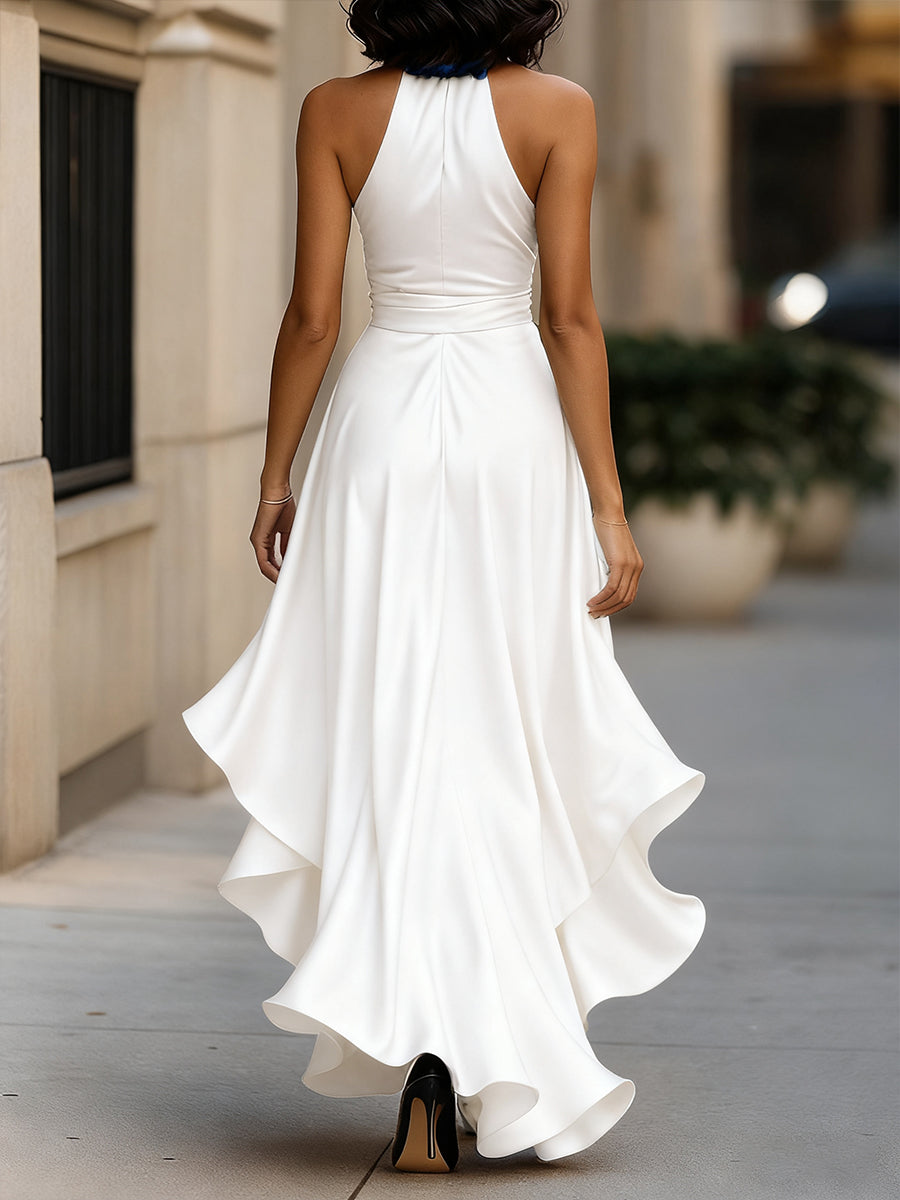 Robe dos nu en satin Midnight Elegance à volants