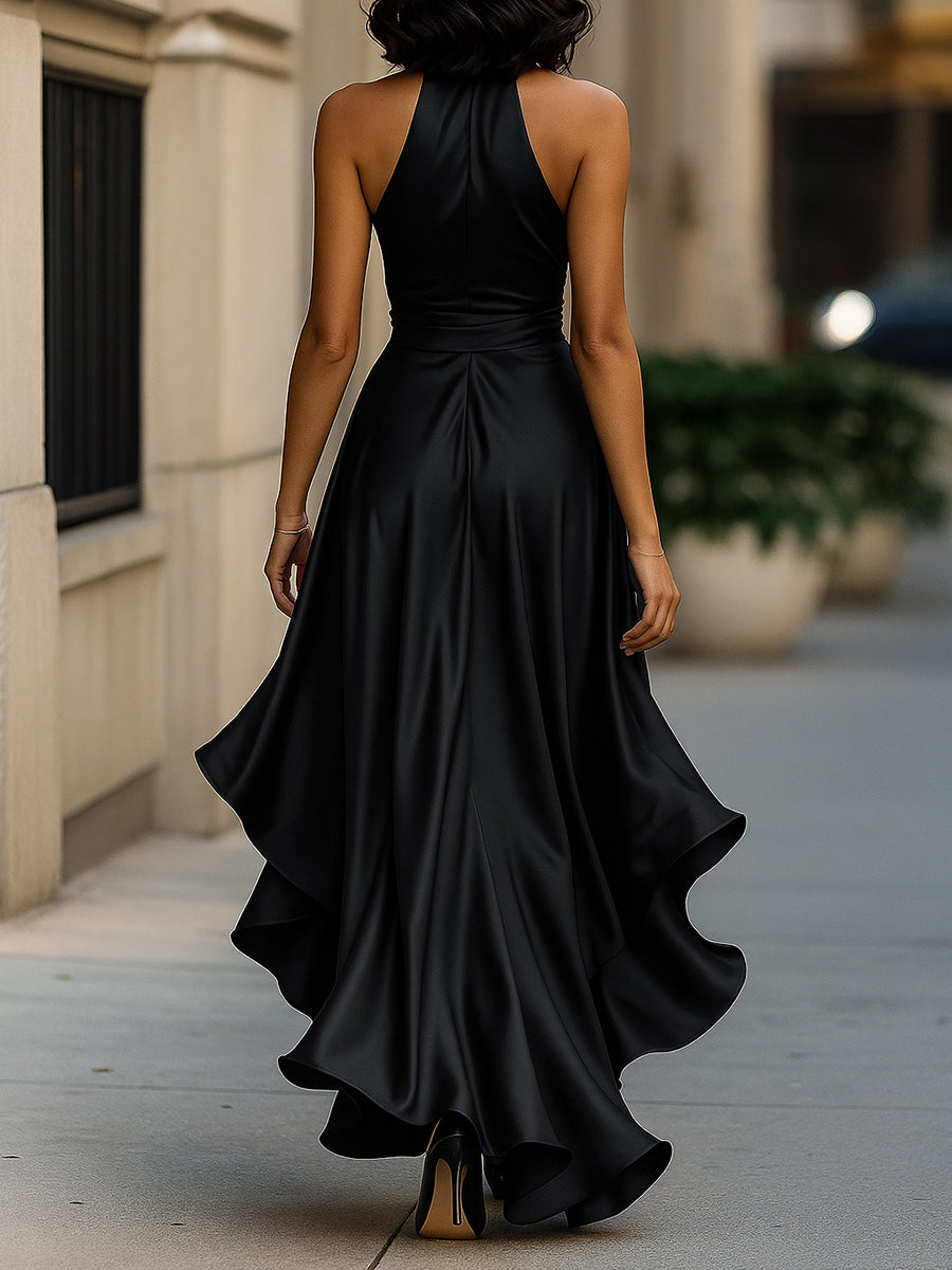 Robe dos nu en satin Midnight Elegance à volants