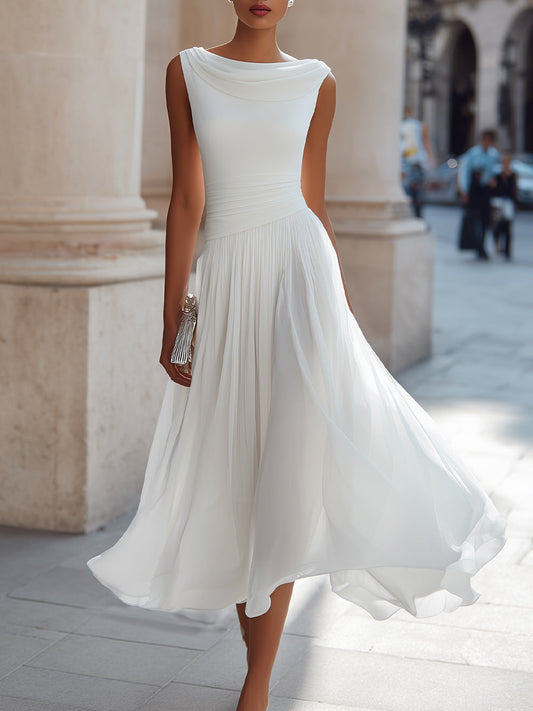 Robe midi plissée sans manches à col drapé