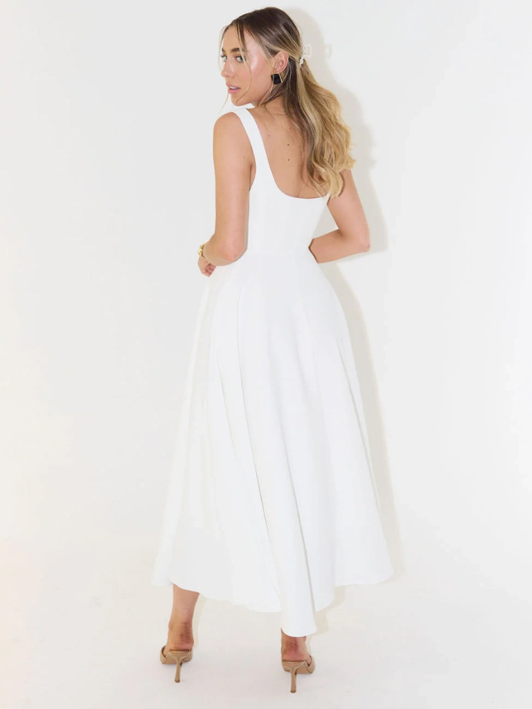 ZAMORA - Robe Élégante