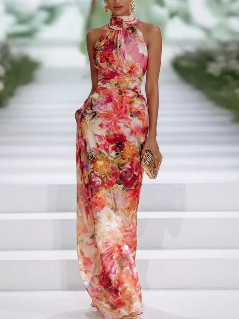 Robe Maxi en Mousseline Rouge à Fleurs Col Licou Sans Manches