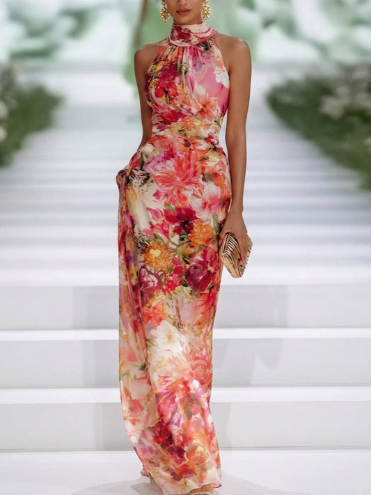 Robe Maxi en Mousseline Rouge à Fleurs Col Licou Sans Manches