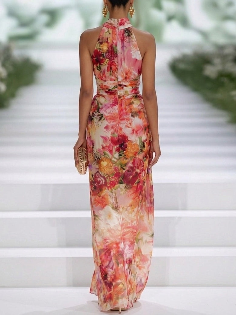 Robe Maxi en Mousseline Rouge à Fleurs Col Licou Sans Manches
