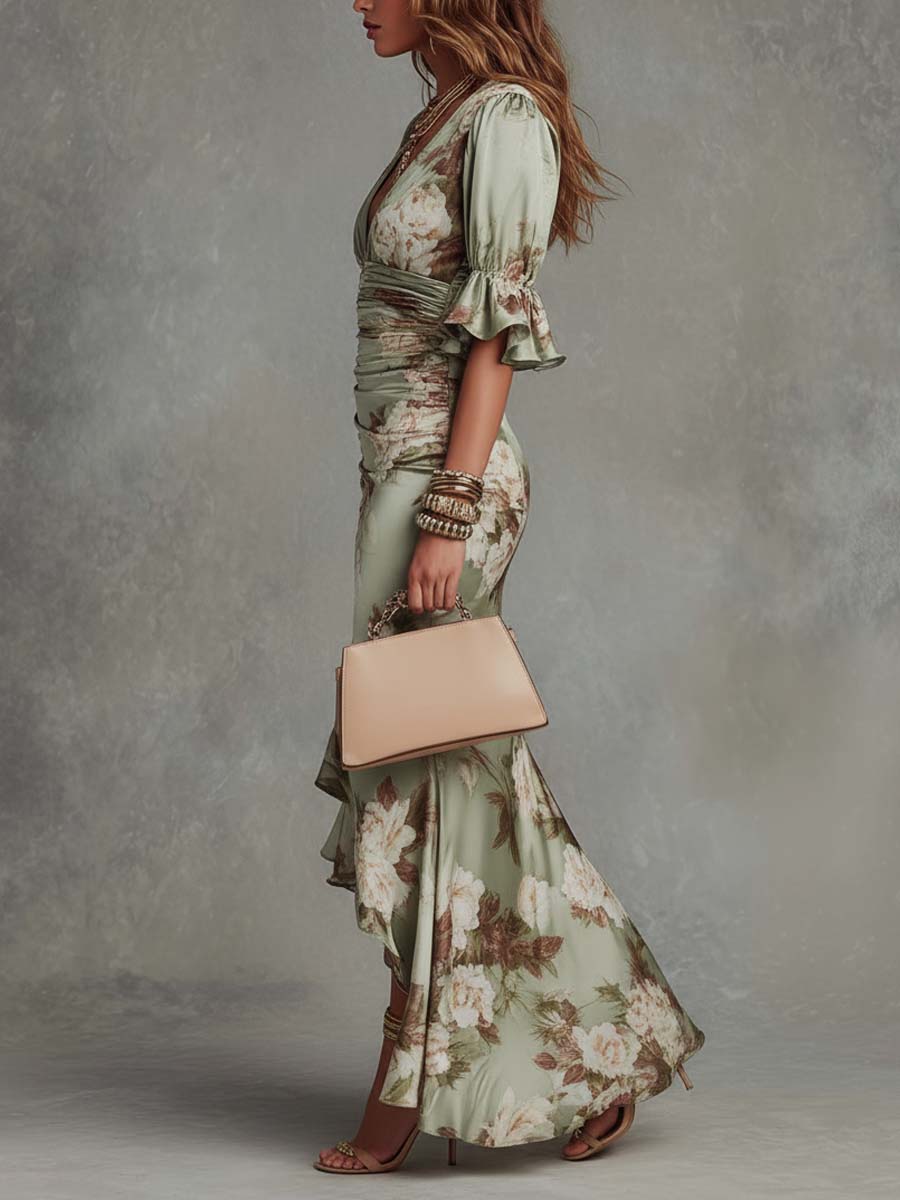 Robe Maxi en Satin Vert à Fleurs Col V Manches Cloche Volantées Coupe Asymétrique