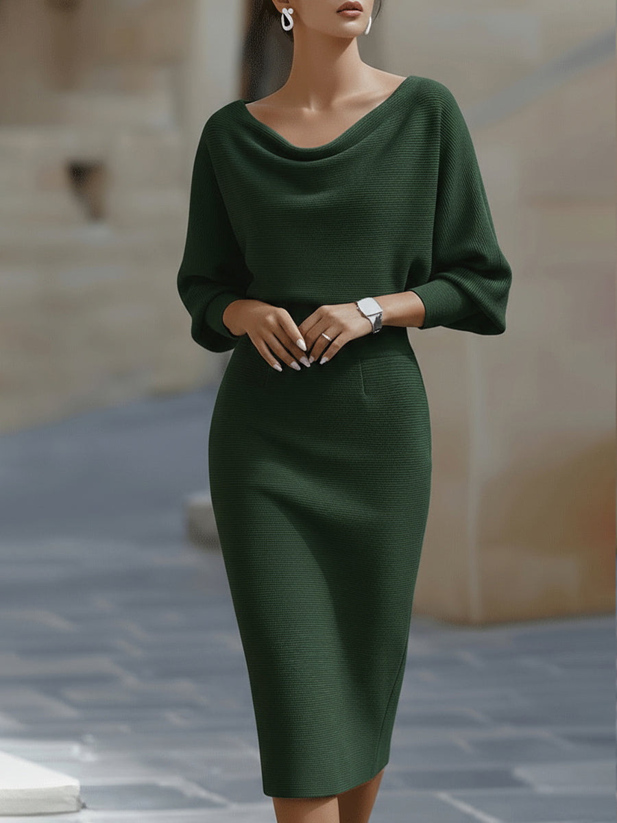 Robe midi blanche drapée à manches chauve-souris