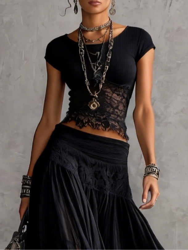 Ensemble Haut Noir Transparent en Dentelle et Jupe Longue Plissée